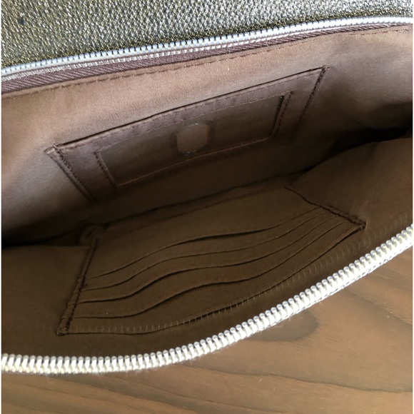 KIM ROGERS CROSSBODY BAG - Picture 7 of 11